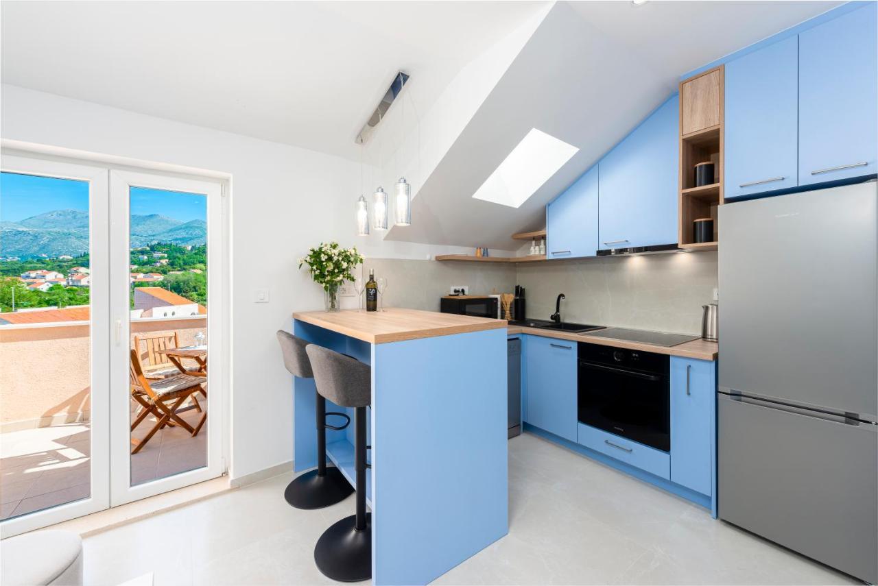 Peaceful 2-bedroom Srebreno Apartment *