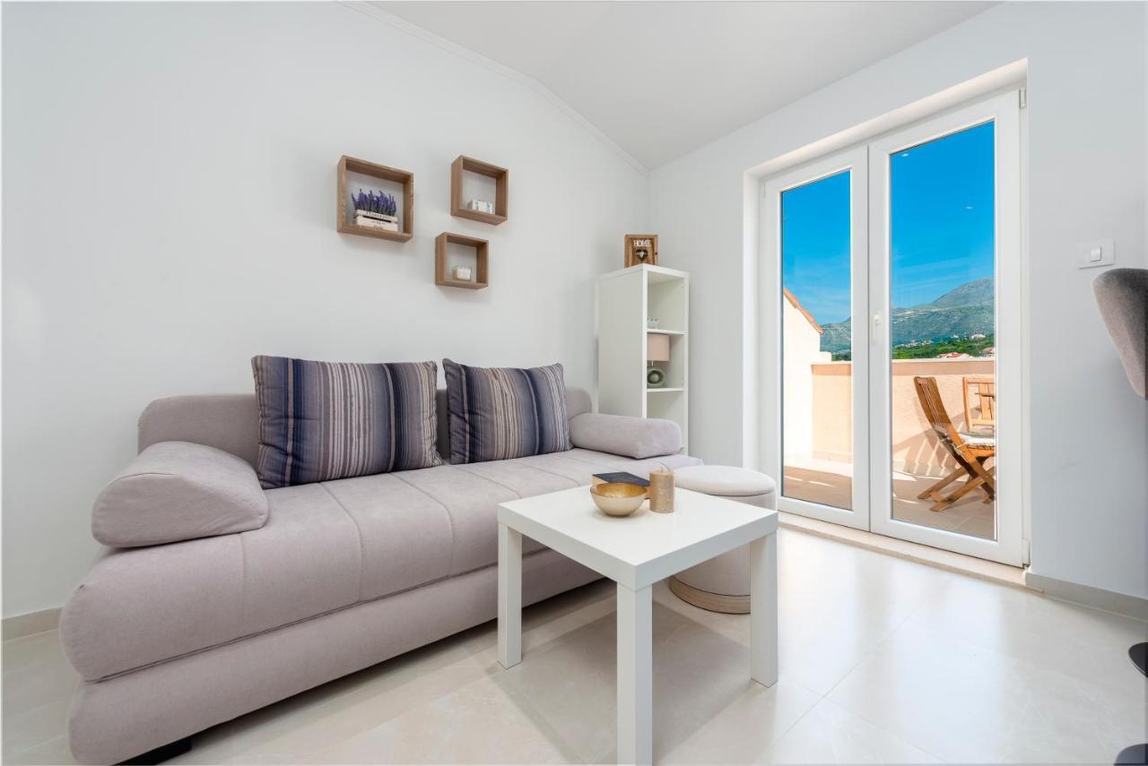 Peaceful 2-bedroom Srebreno Apartment Mlini