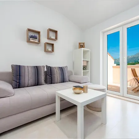 Peaceful 2-Bedroom Apartment Srebreno Mlini Kültér fotó