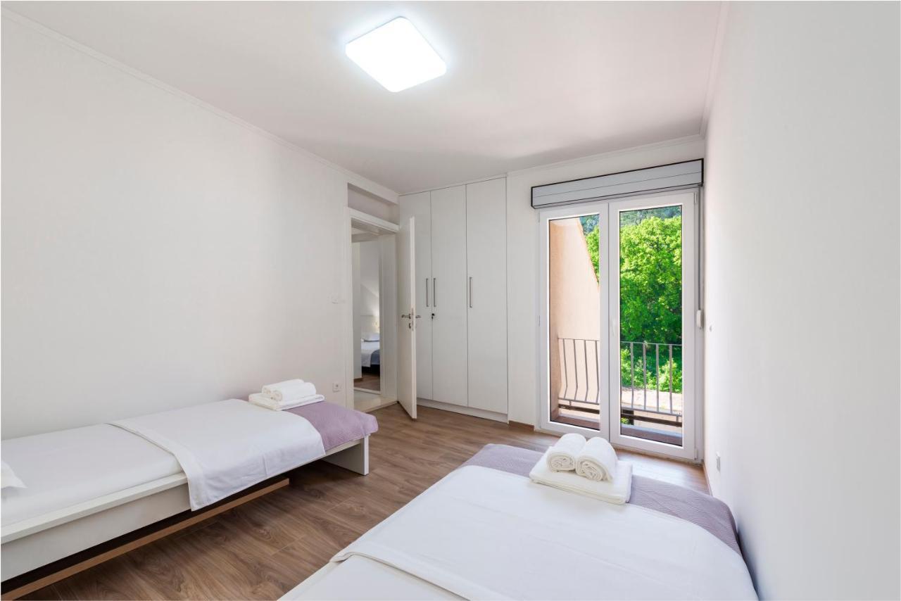 Peaceful 2-bedroom Srebreno *